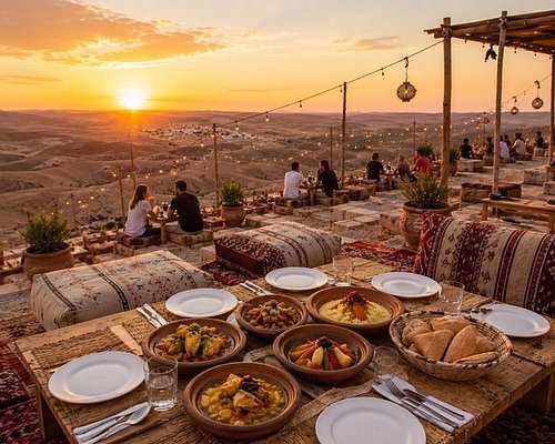 Marrakech: Agafay Desert Pool Day Pass with Lunch